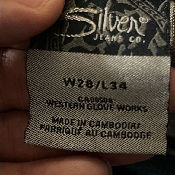 SILVER jeans dark Wash mid rise boot cut jeans - Picture 9 of 10